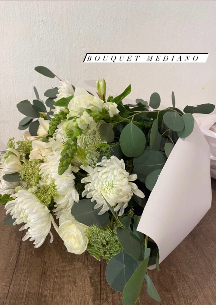 Bouquet Mixto Tonos Blancos